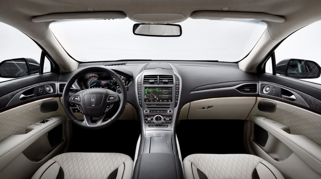 2017 Lincoln MKZ (Interior)