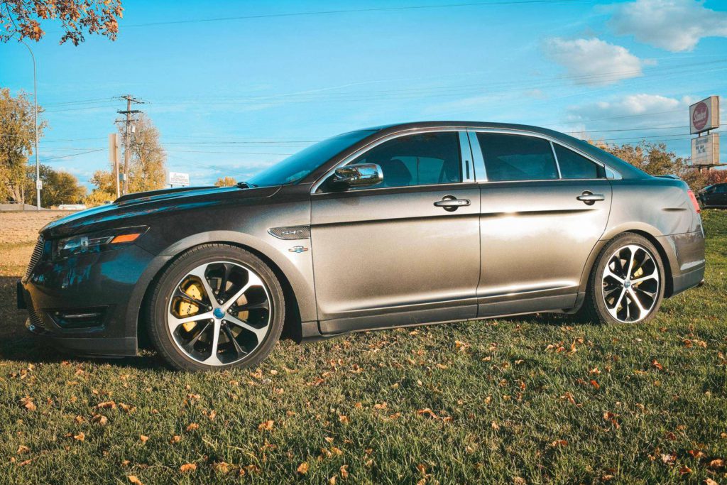 Ford Taurus SHO Performance Package