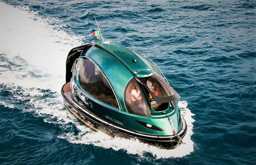 Jet Capsule