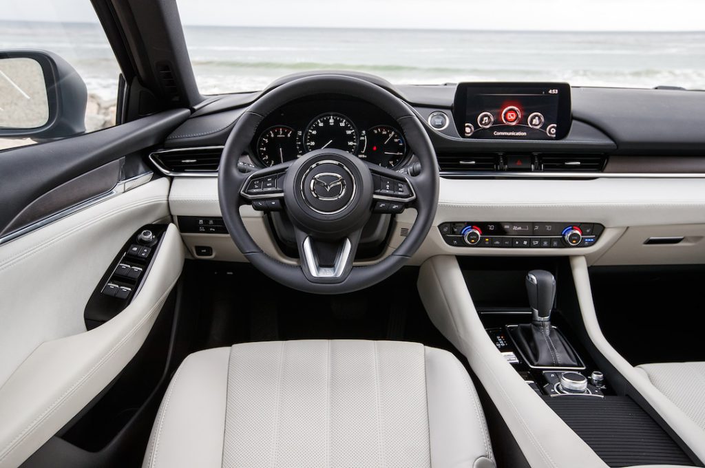 Mazda 6 Turbo Signature (Interior)