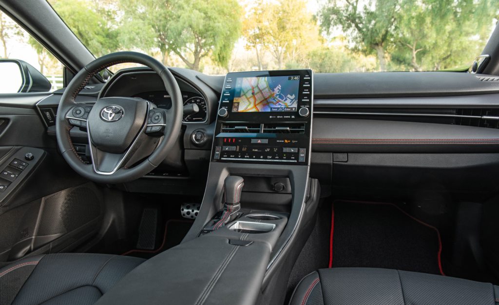 Toyota Avalon TRD (Interior)