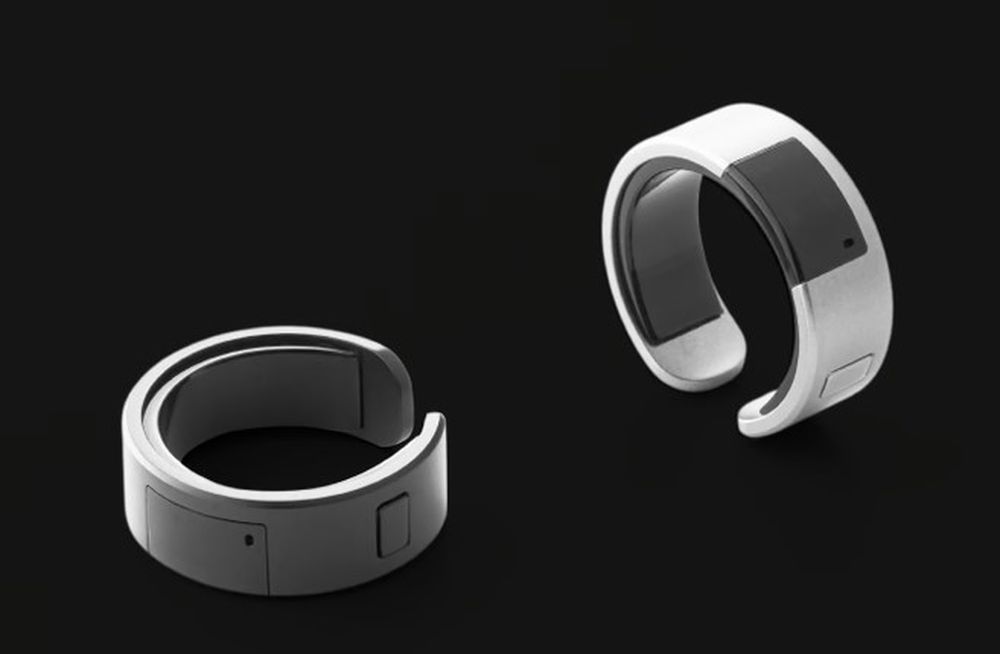 WIZPR Ring Your AI Assistant on Your Finger