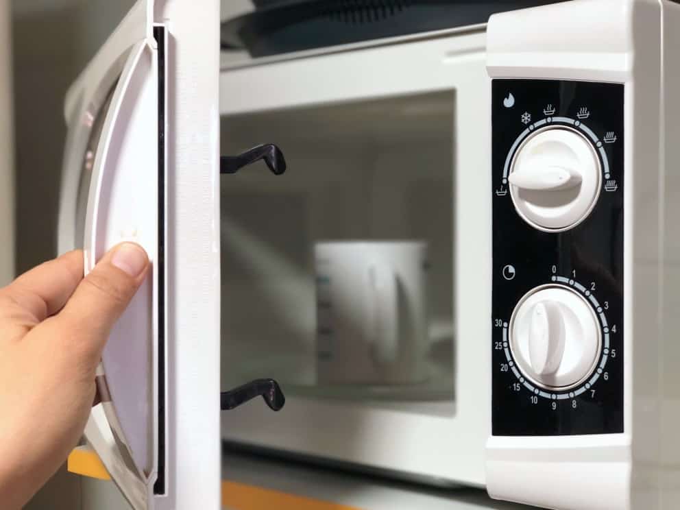 How To Deodorize Microwave Bad Smells Out Of Microwave